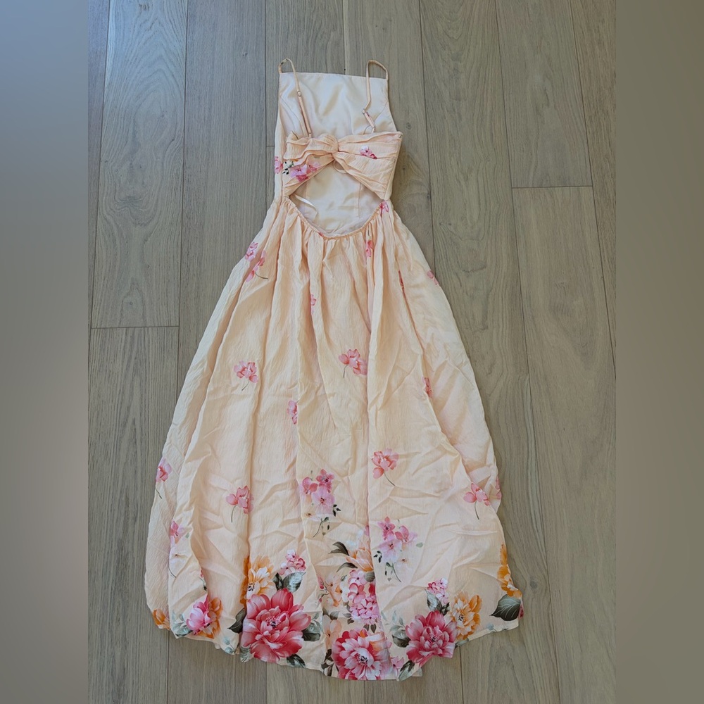 Here Comes the Sun Dress- Size XS - Picture 2 of 2